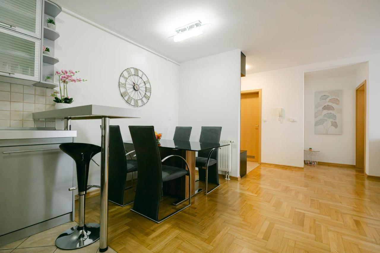 Ladenta Apartman*** Zagreb Eksteriør billede